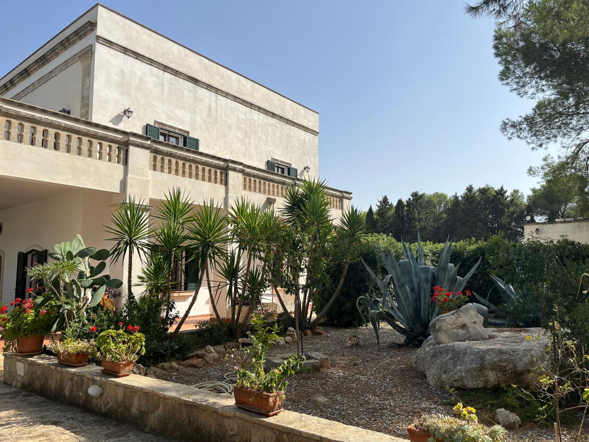 Masseria La Camardia Sava Exterior photo