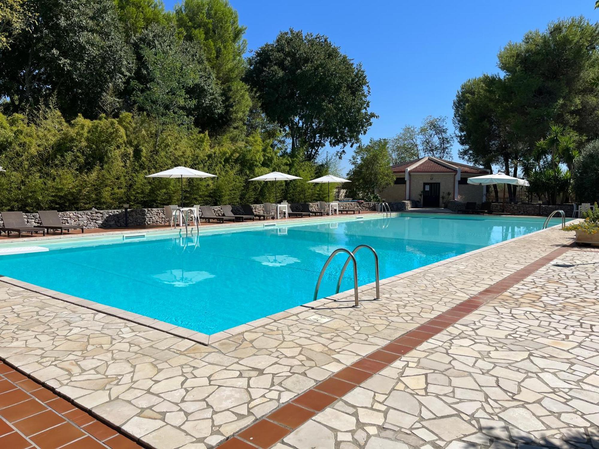 Masseria La Camardia Sava Exterior photo