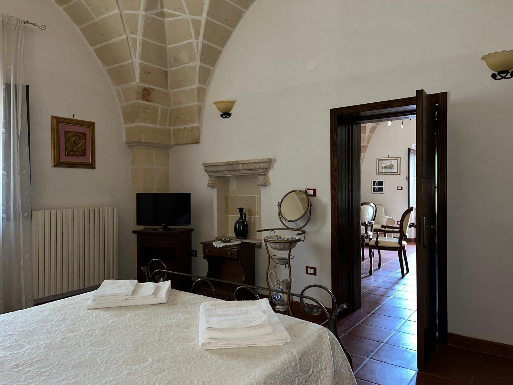 Masseria La Camardia Sava Exterior photo